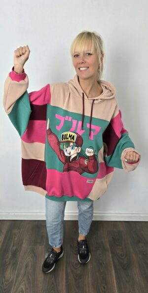 Bluza damska handmade oversize large patchwork "Bulma the great inventor"