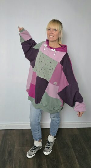 Damska bluza oversize large patchwork "Purple flowers"