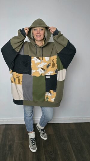 Damska bluza oversize large patchwork "Moomin adventure"