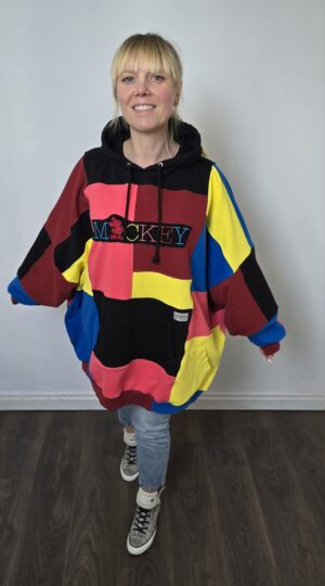 Damska bluza oversize large patchwork "Embroidered Mickey Mouse"